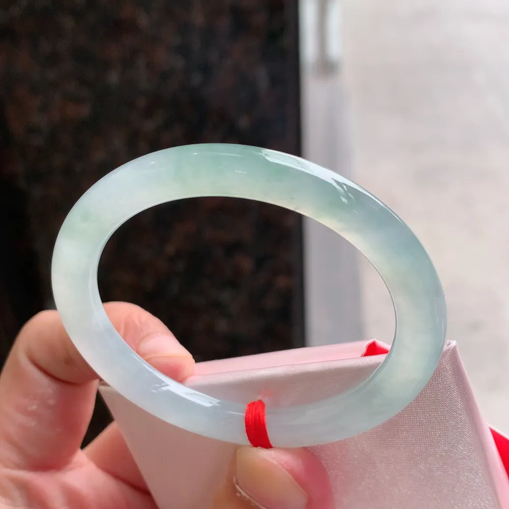 贵妃高冰绿 无瑕 尺寸:54.1/7.4 种水好