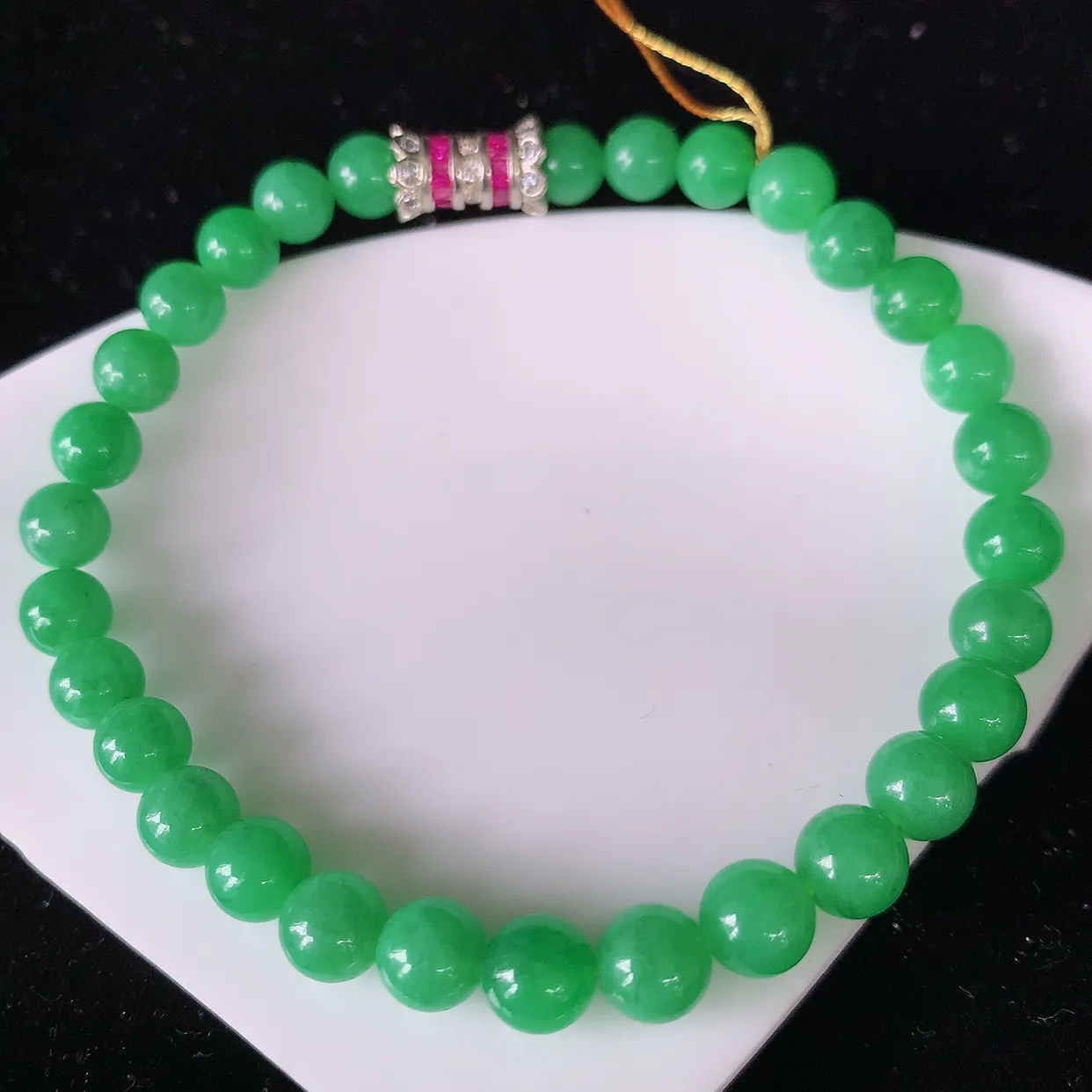 冰润满绿翡翠手串手链，翠色漂亮，佩戴效果时尚出众 尽显气质，玉质细腻，美感十足 #002.2尺寸6.