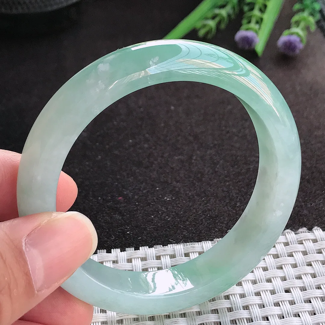 实拍A货翡翠55/12.6/8.3老坑冰胶果冻飘阳绿手镯宽边玉镯手环