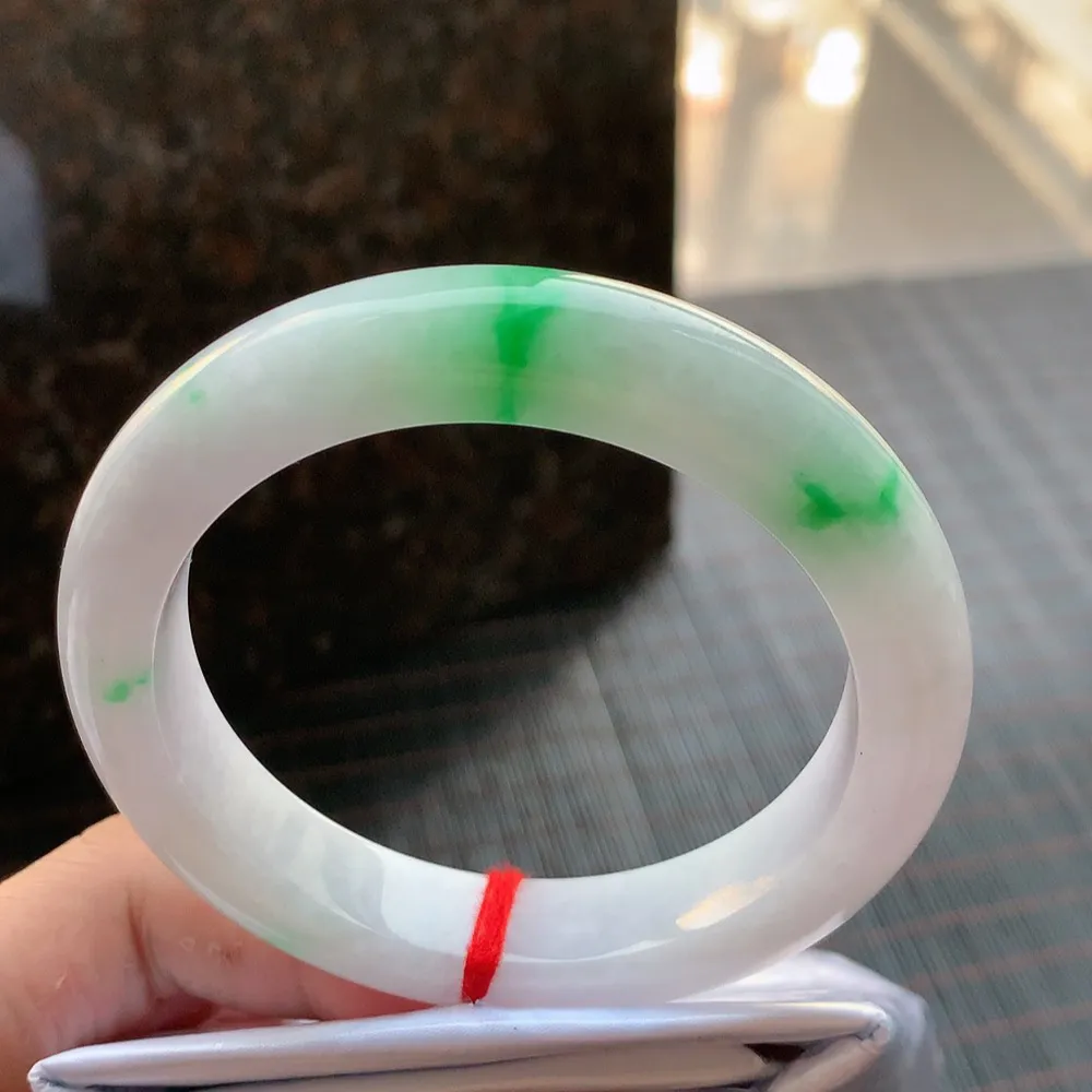 正圈冰糯春彩 无瑕 尺寸:57.5/12.4/9.3色好