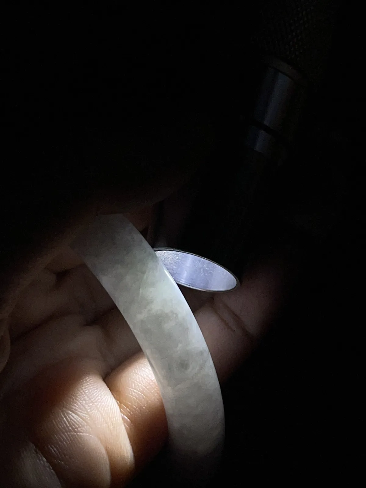 圆镯54.4圈口，翡翠手镯