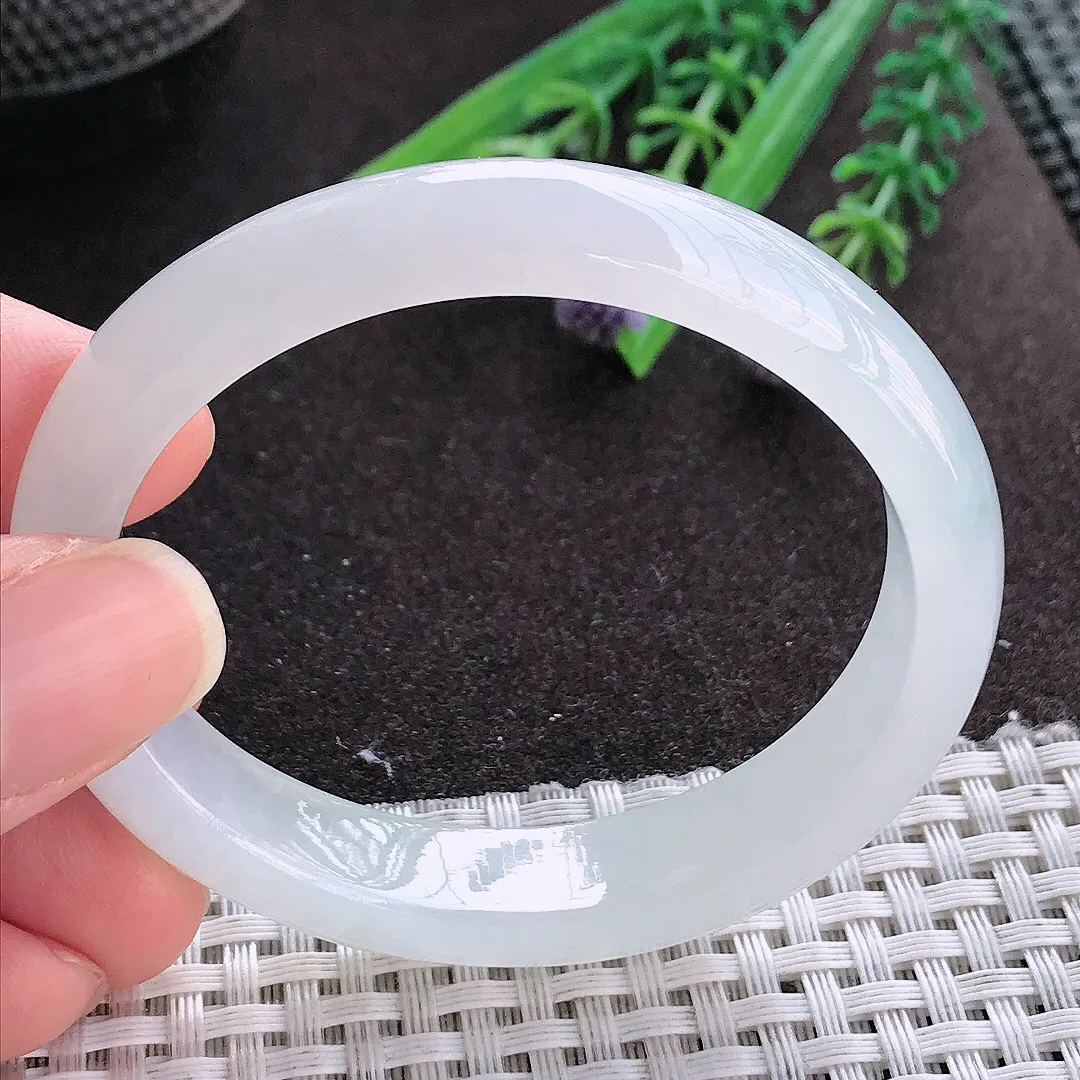 实拍A货翡翠53/46/11.7/7.2老坑冰透起胶白冰贵妃手镯宽边玉镯手环