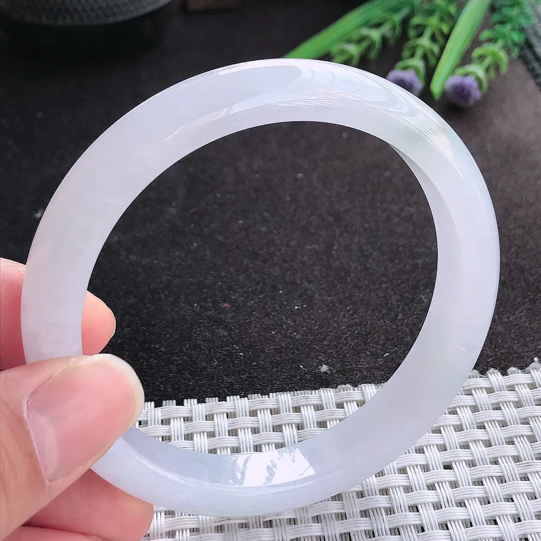实拍A货翡翠61/11.4/8.2老坑冰润起胶大圈口白冰手镯宽边玉镯手环