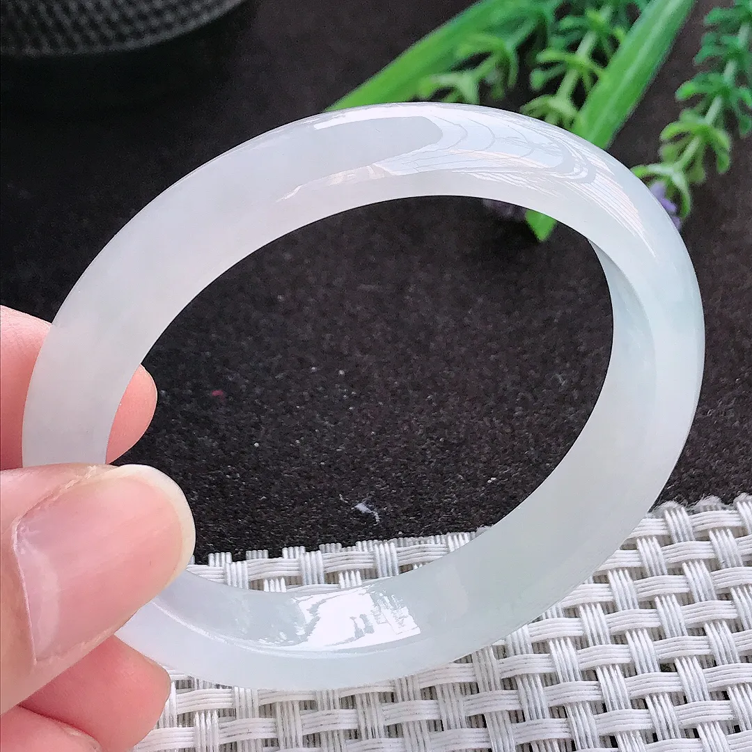 实拍A货翡翠53/46/11.7/7.2老坑冰透起胶白冰贵妃手镯宽边玉镯手环