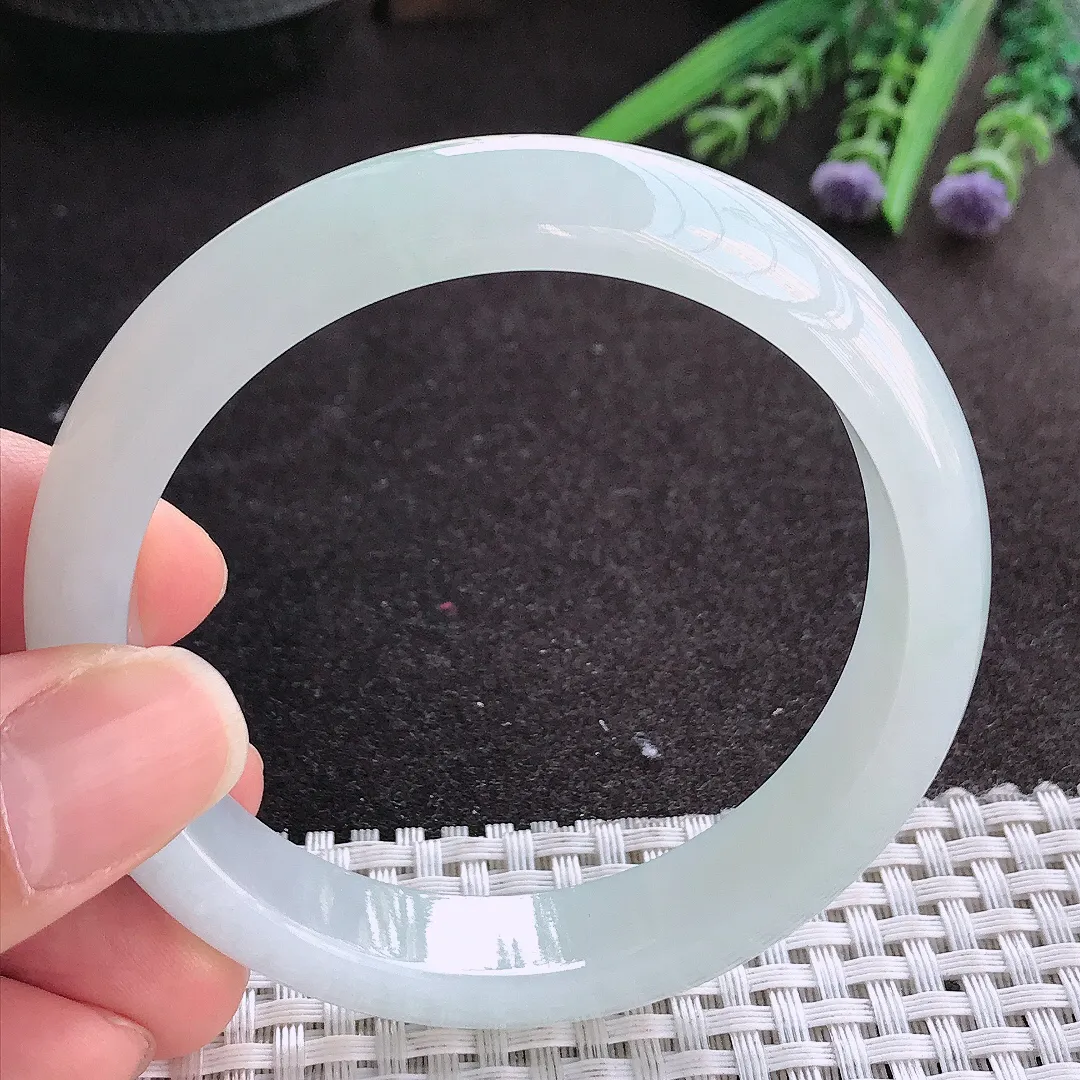 实拍A货翡翠58/12.8/8老坑冰润起胶白冰手镯宽边玉镯手环