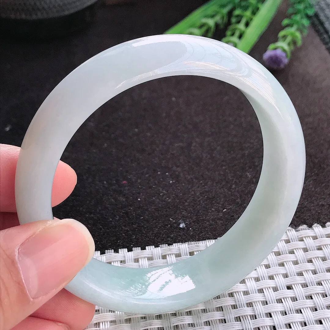实拍A货翡翠58.3/16.5/8老坑秀气温润白月光轮胎手镯宽边玉镯手环