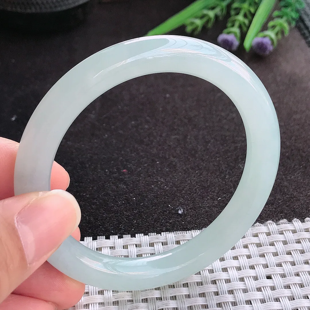 实拍A货翡翠56/9老坑冰胶果冻冰晴圆条手镯翡翠圆镯玉手环