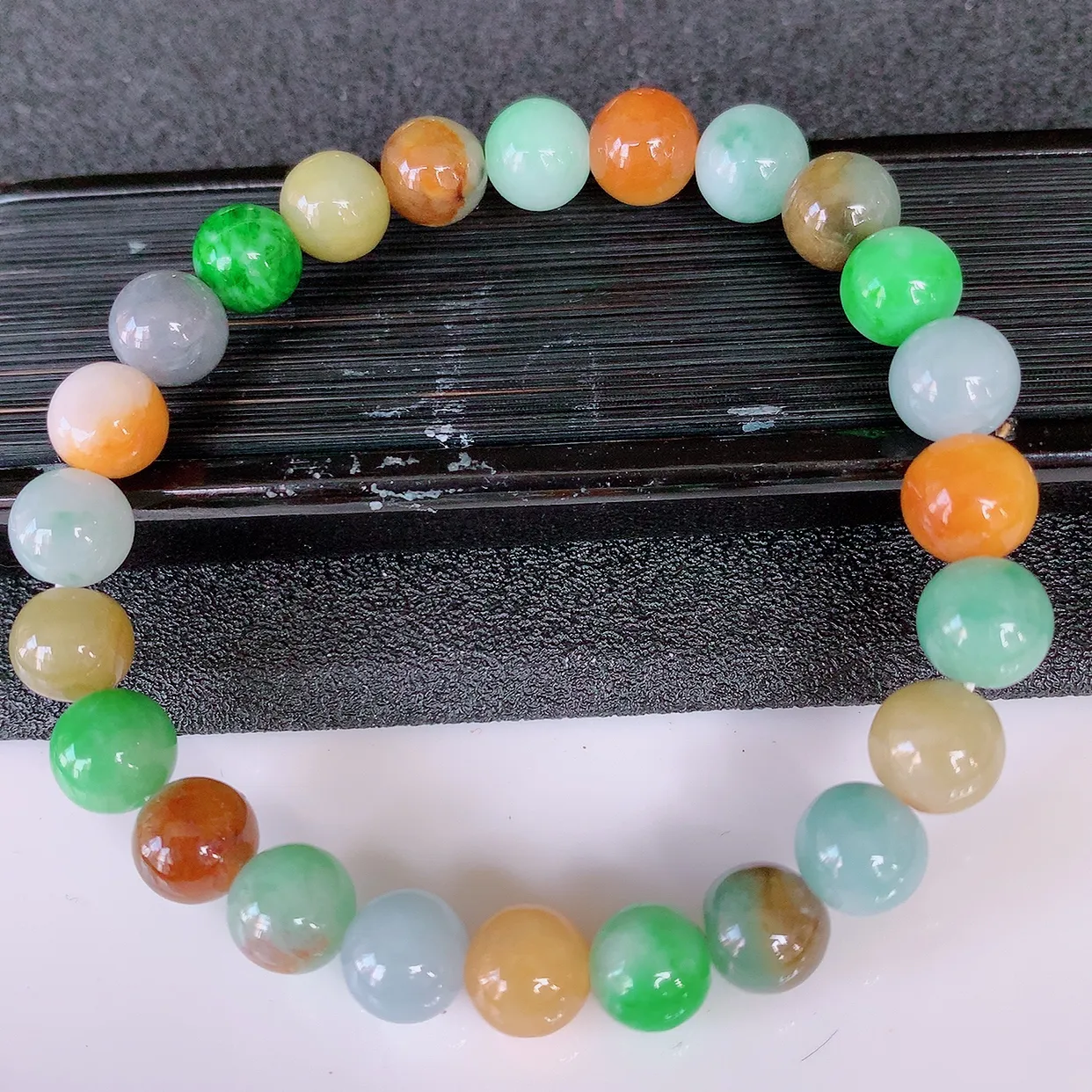 自然光实拍，冰润多宝翡翠手链，多彩翡翠手串，颜色丰富，料子细腻，高档大气，自戴送礼佳品！#46.28