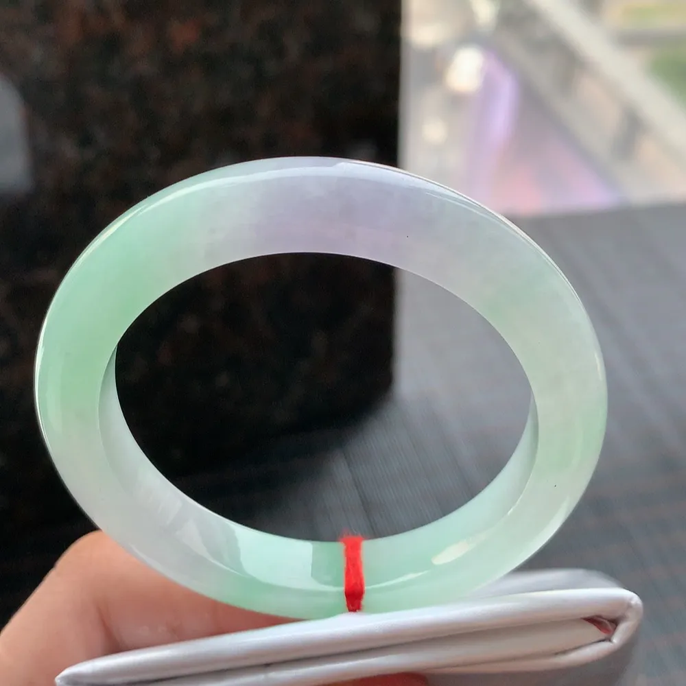 正圈冰春彩 无瑕 尺寸:50.9/9.8/8.4 种色兼备