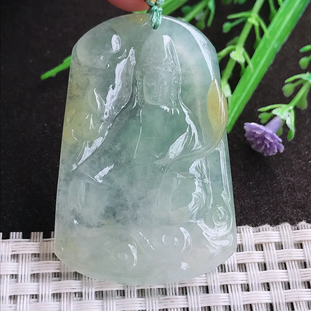 实拍A货翡翠53/35.8/6老坑冰胶果冻冰晴自在观音吊坠翡翠挂件