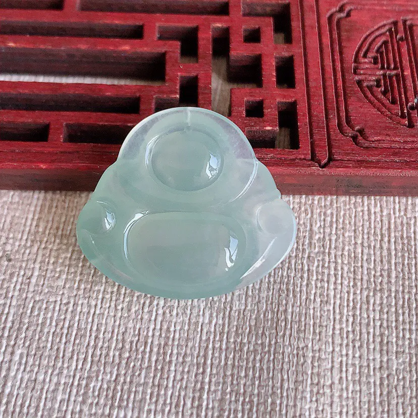 a货翡翠冰种晴水佛公吊坠 尺寸23.2×26.3×6.3mm 重量5.38g 1230