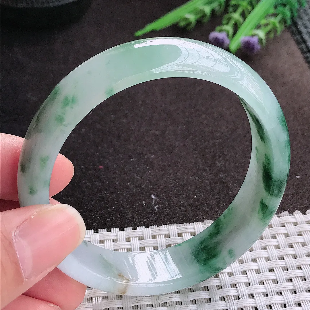 实拍A货翡翠59/15.8/7.3老坑冰润起胶飘花轮胎手镯宽边玉镯手环