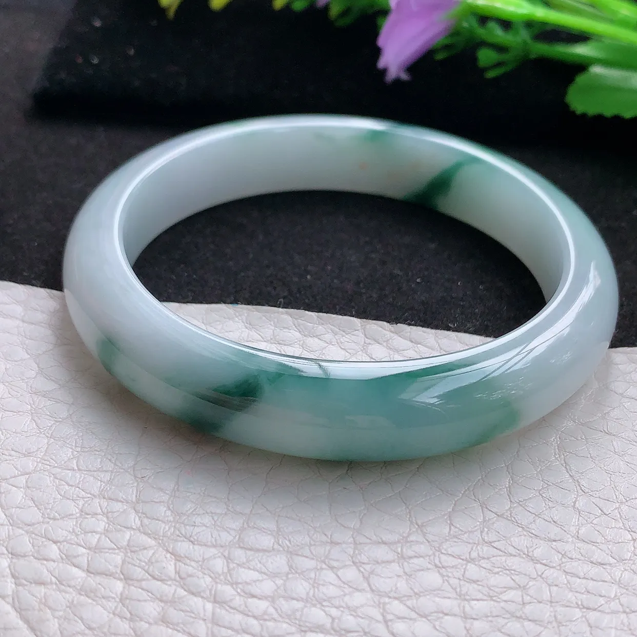 ee实拍56*11.2*7.8平安镯 天然翡翠A货飘花玉手镯水润宽边玉手环