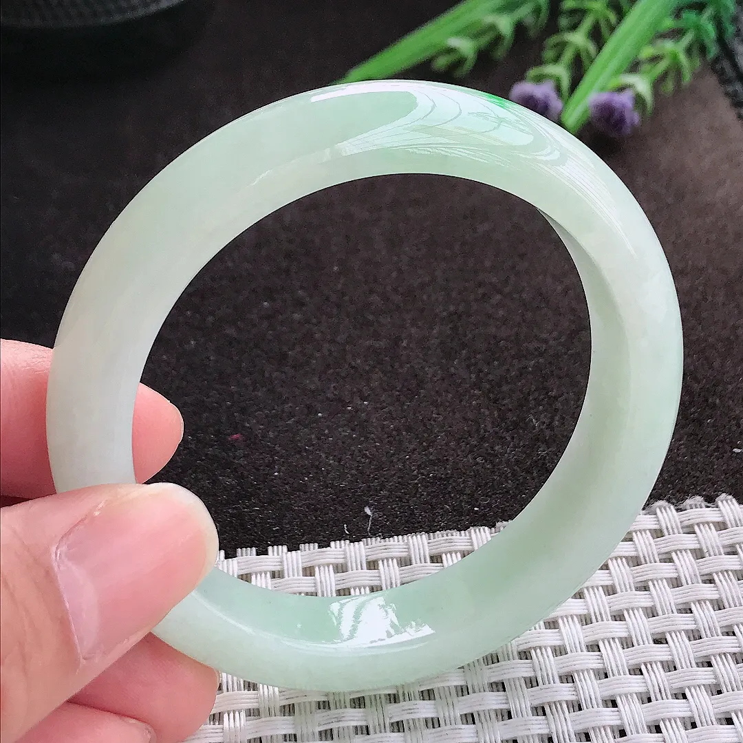 实拍A货翡翠55/12.3/8.5老坑冰润水灵冰晴绿手镯宽边玉镯手环