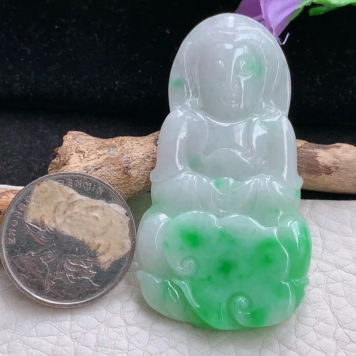 zen实拍60.2*32.5*5.5缅甸天然翡翠飘阳绿正庄观音 玉观音玉吊坠