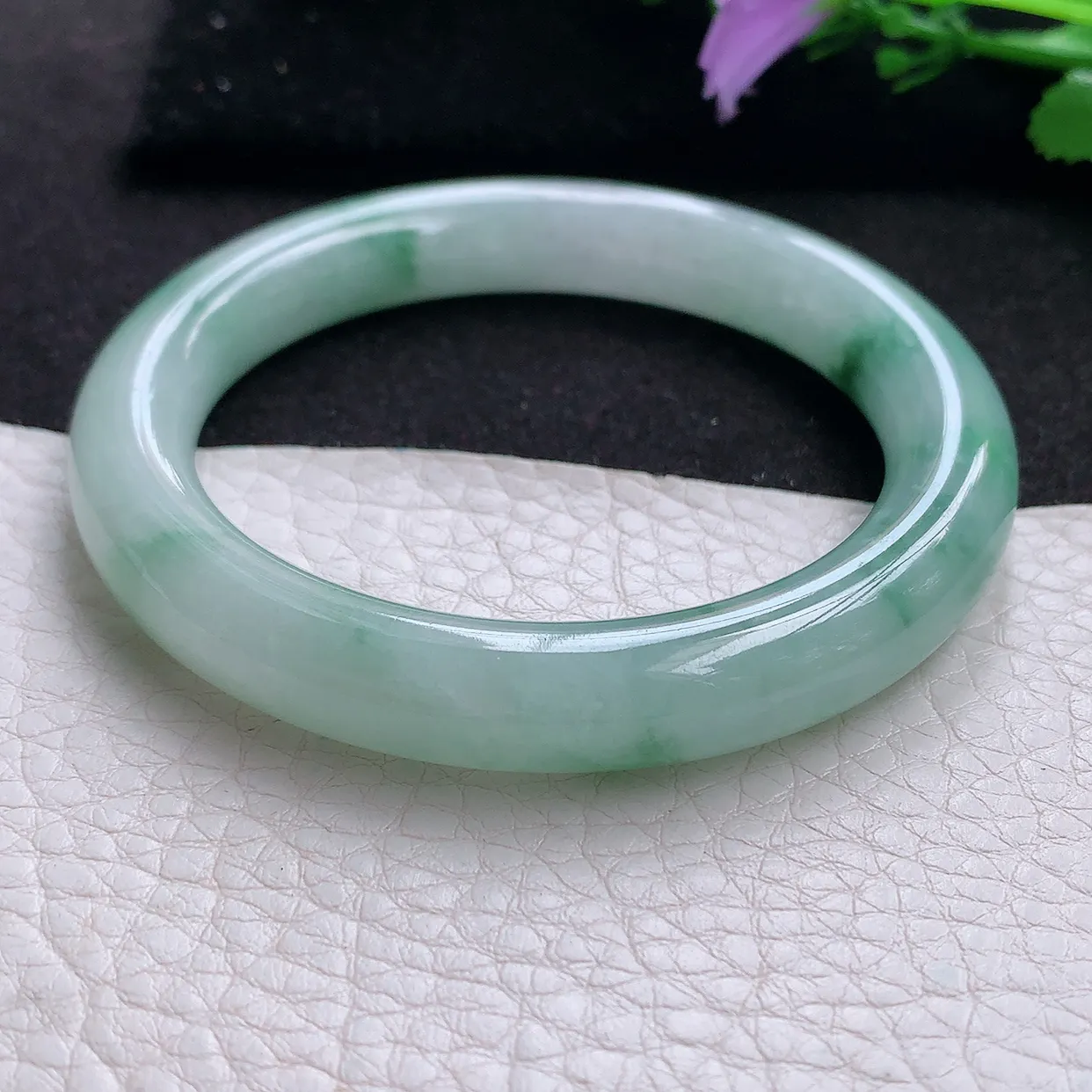 hy实拍54*10.2*9.8美人镯 天然翡翠A货手镯水润飘花圆条玉手环 叮当镯