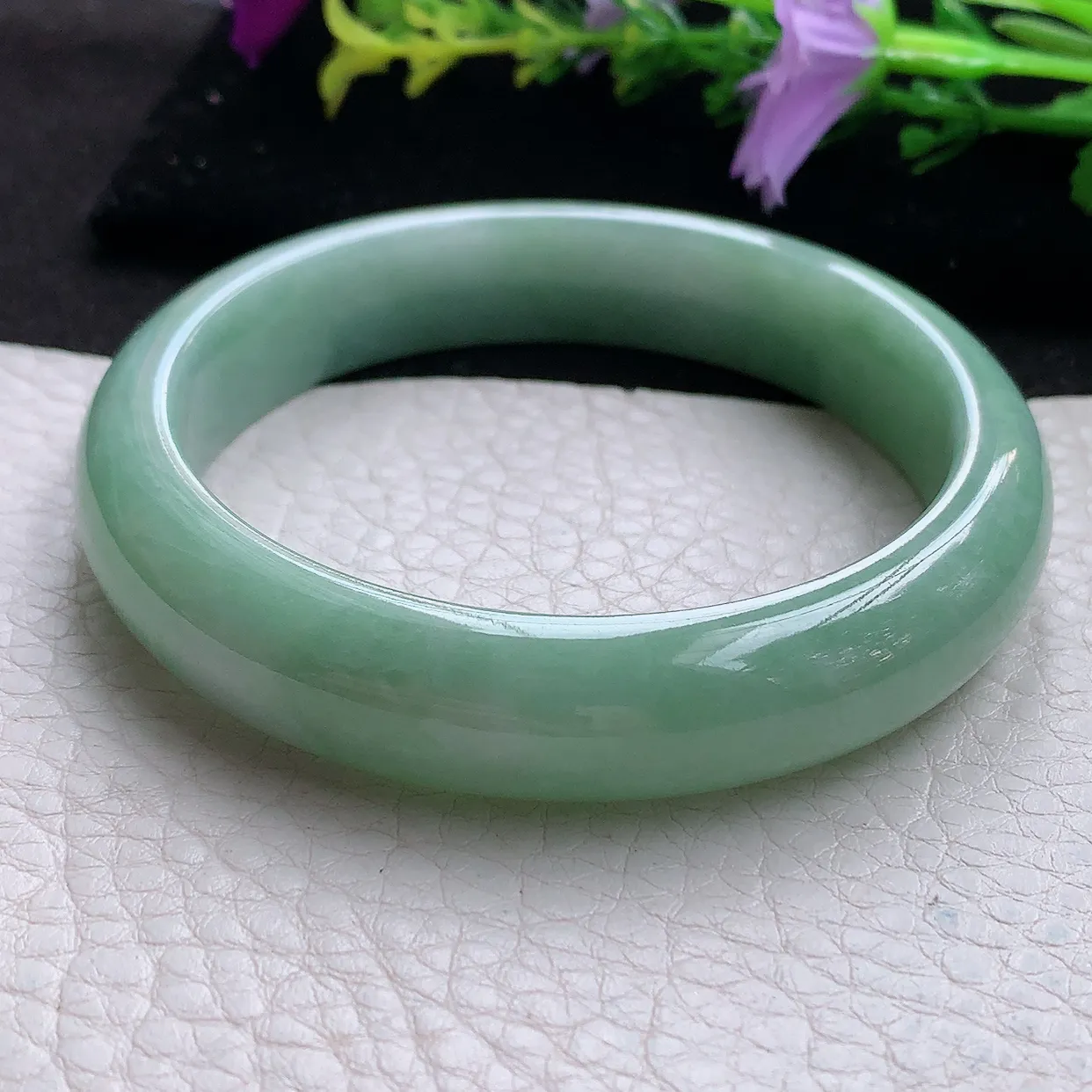 xx实拍59*13*7.8平安镯 天然翡翠A货满绿玉手镯水润宽边玉手环