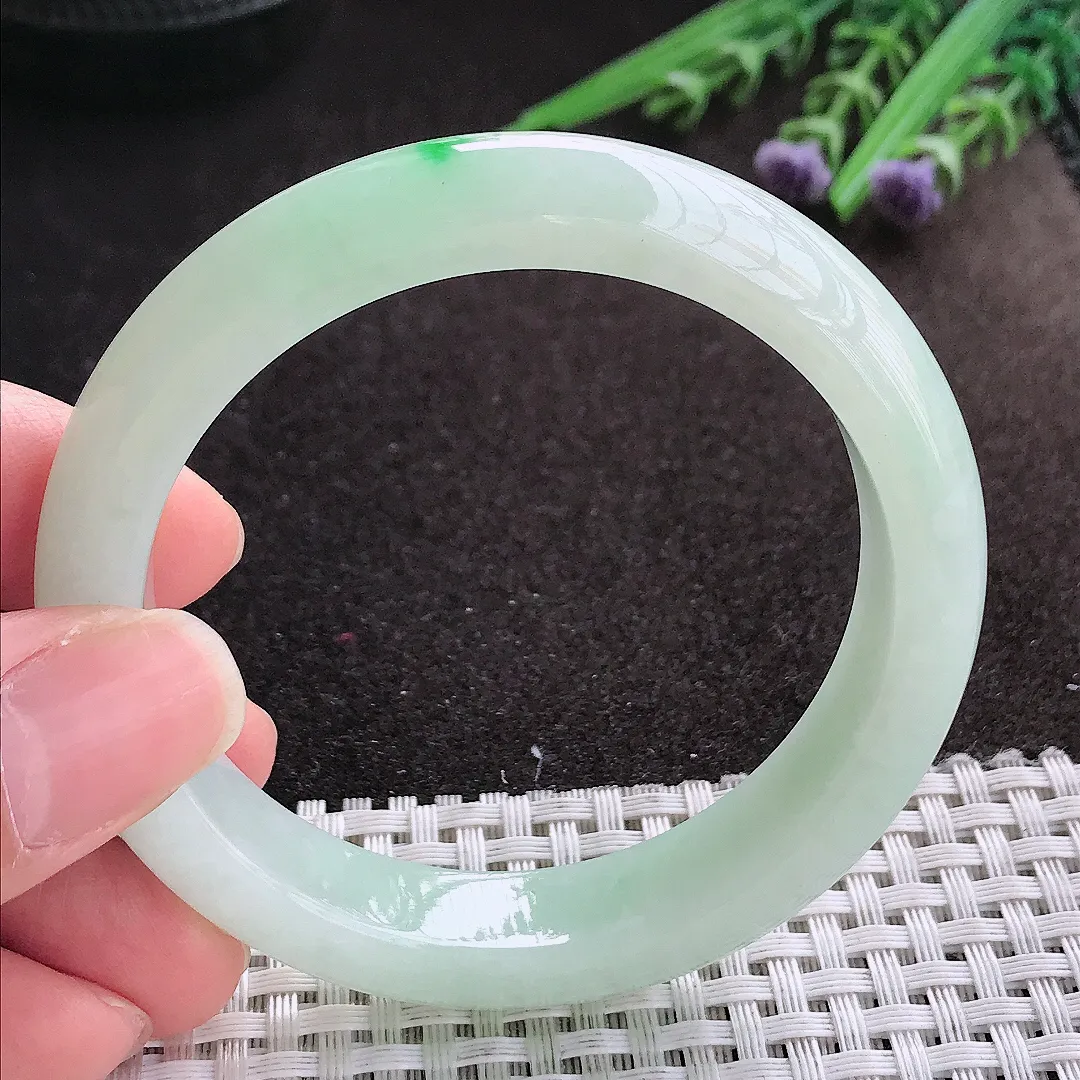 实拍A货翡翠55/12.3/8.5老坑冰润水灵冰晴绿手镯宽边玉镯手环