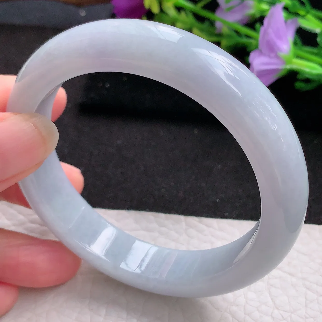 xx实拍57*13.5*8.5平安镯 天然翡翠A货白月光玉手镯纯美宽边玉手环