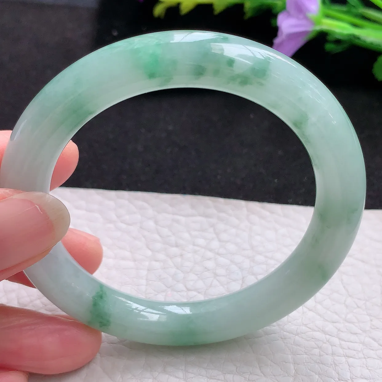 hy实拍54*10.2*9.8美人镯 天然翡翠A货手镯水润飘花圆条玉手环 叮当镯