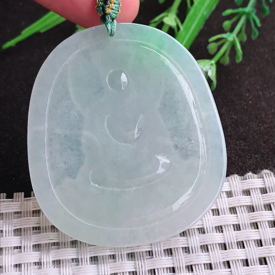 实拍A货翡翠49.6/44/5.2老坑冰润起胶地藏王菩萨吊坠翡翠挂件