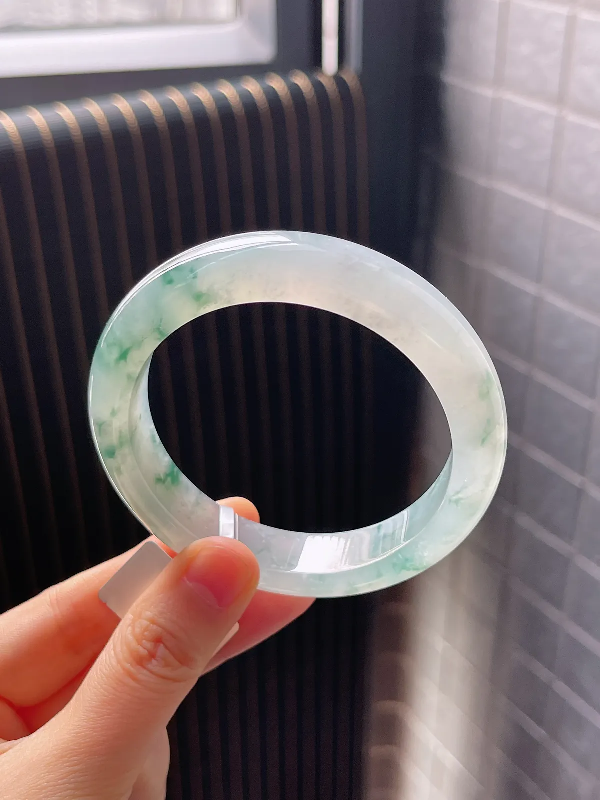 正圈57.2圈口，翡翠冰糯种飘花手镯