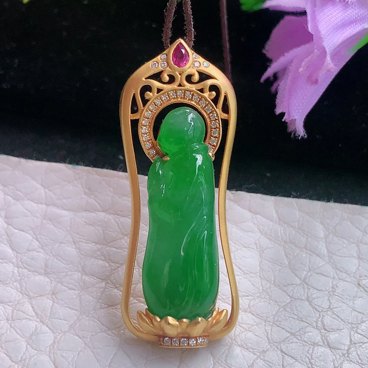 axm自然光34.7*13.5*6.6天然缅甸翡翠a货飘冰阳悟道 佛主玉吊坠 玉挂件