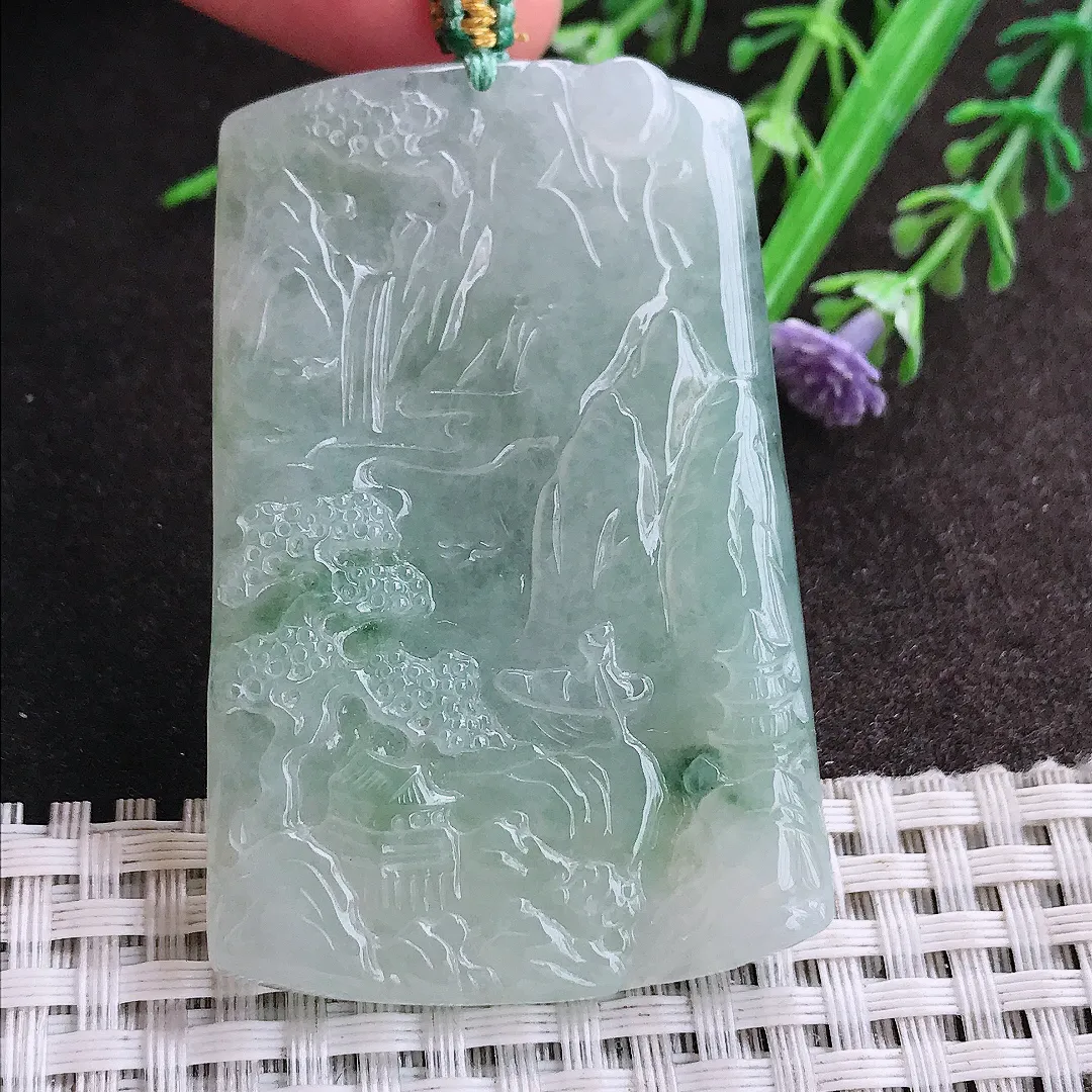 实拍A货翡翠57.5/38/6老坑冰胶水灵飘花山水牌吊坠翡翠挂件