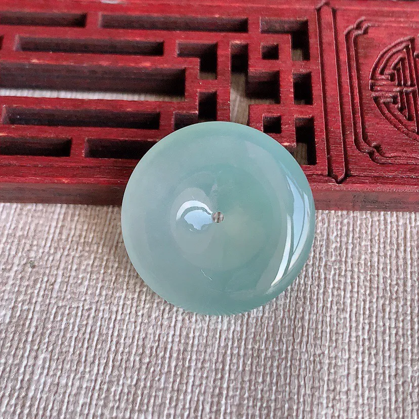 天然翡翠A货冰种晴水平安扣吊坠 尺寸24.3×5.4mm 重量7.08g 1230