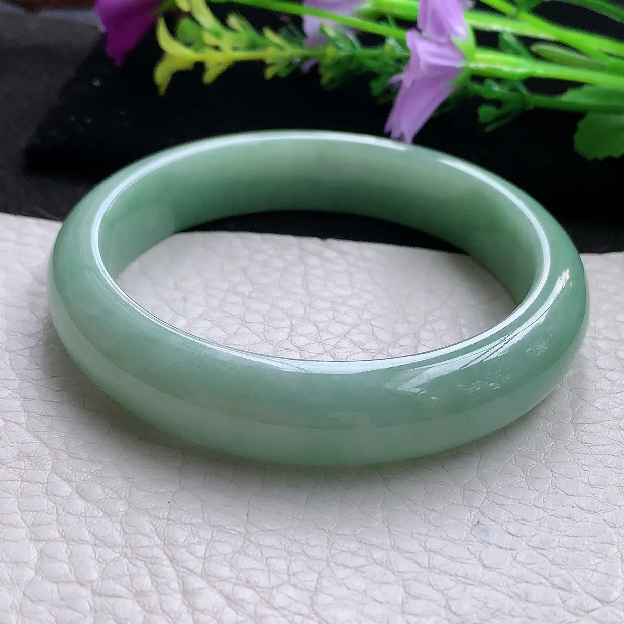 xx实拍59*13*7.8平安镯 天然翡翠A货满绿玉手镯水润宽边玉手环