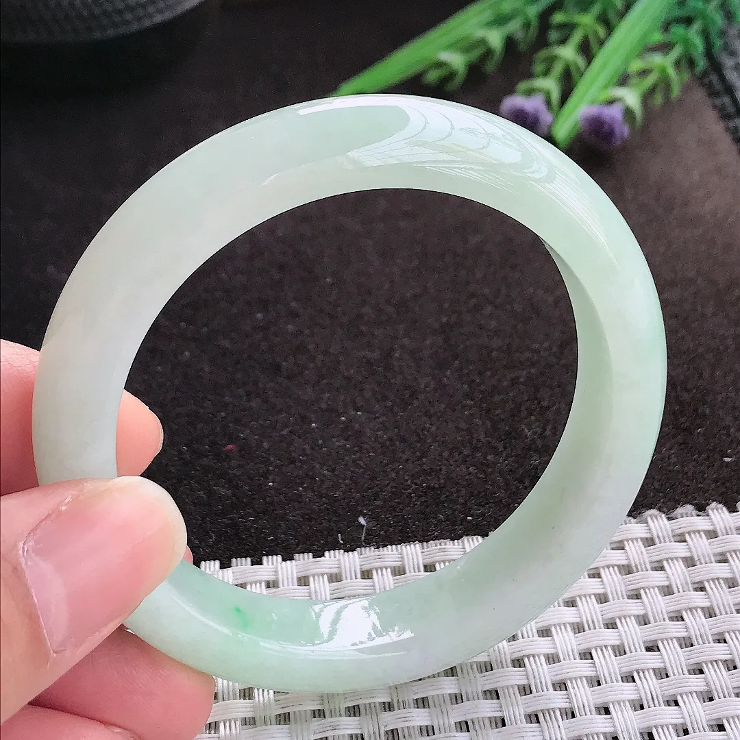 实拍A货翡翠55/12.3/8.5老坑冰润水灵冰晴绿手镯宽边玉镯手环