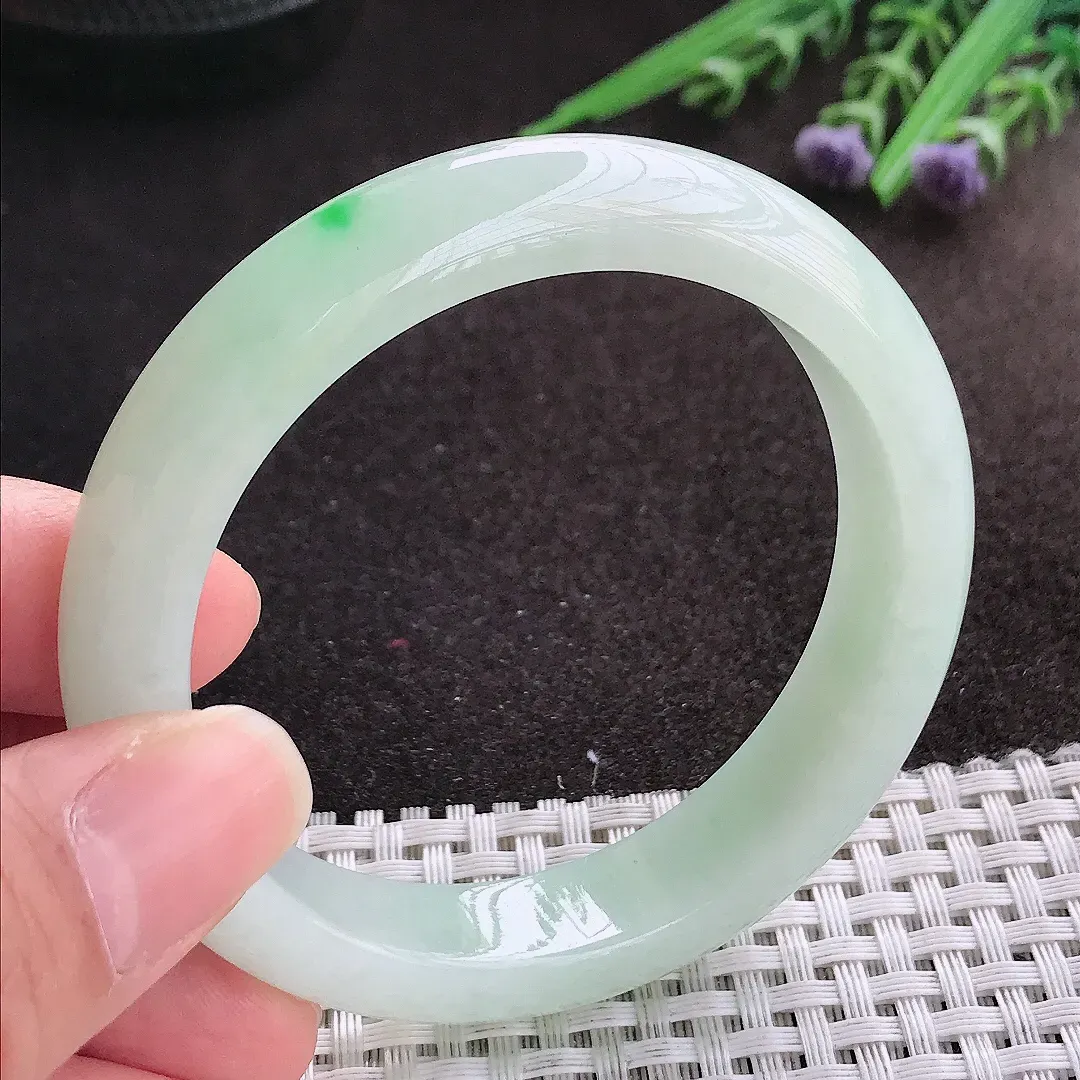 实拍A货翡翠55/12.3/8.5老坑冰润水灵冰晴绿手镯宽边玉镯手环