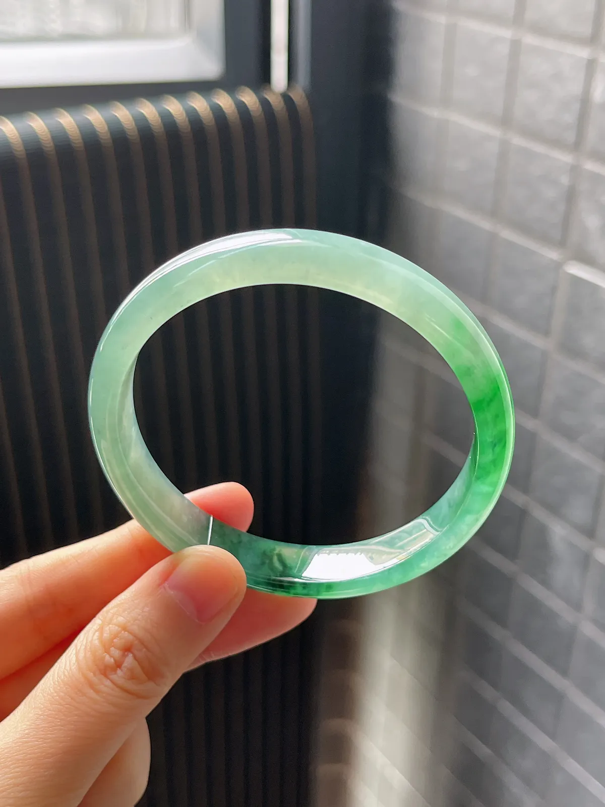 正圈57.4圈口，翡翠手镯