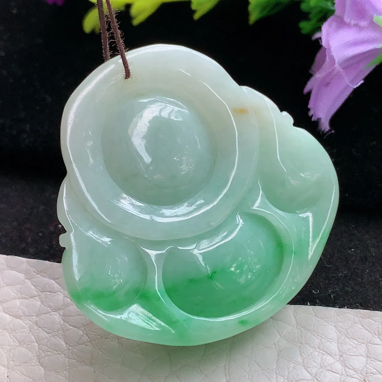 zen实拍41*41.8*12.8缅甸天然翡翠半山半水开心佛玉吊坠 玉挂件