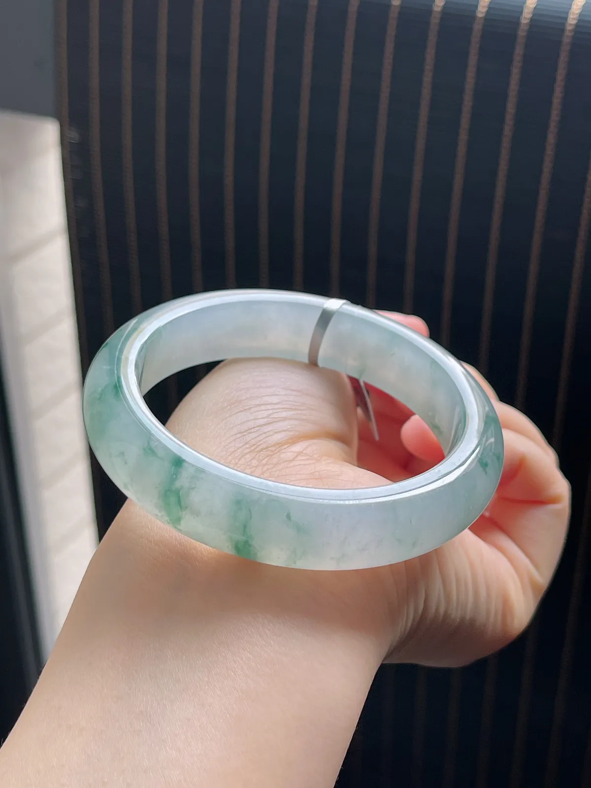 正圈57.2圈口，翡翠冰糯种飘花手镯