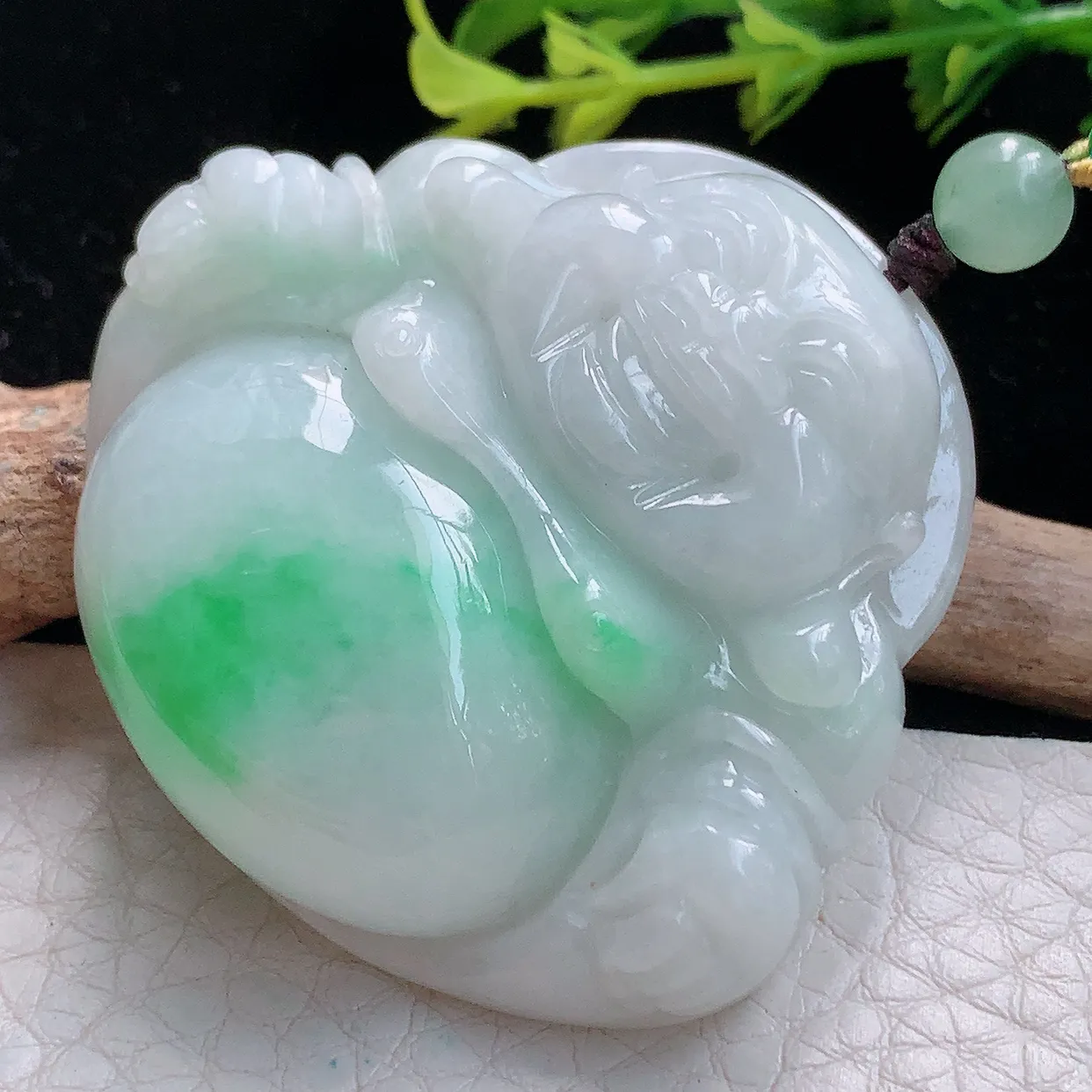 zen实拍43*47.8*12.3缅甸天然翡翠飘绿大佛公吊坠 大肚弥勒佛毛衣坠