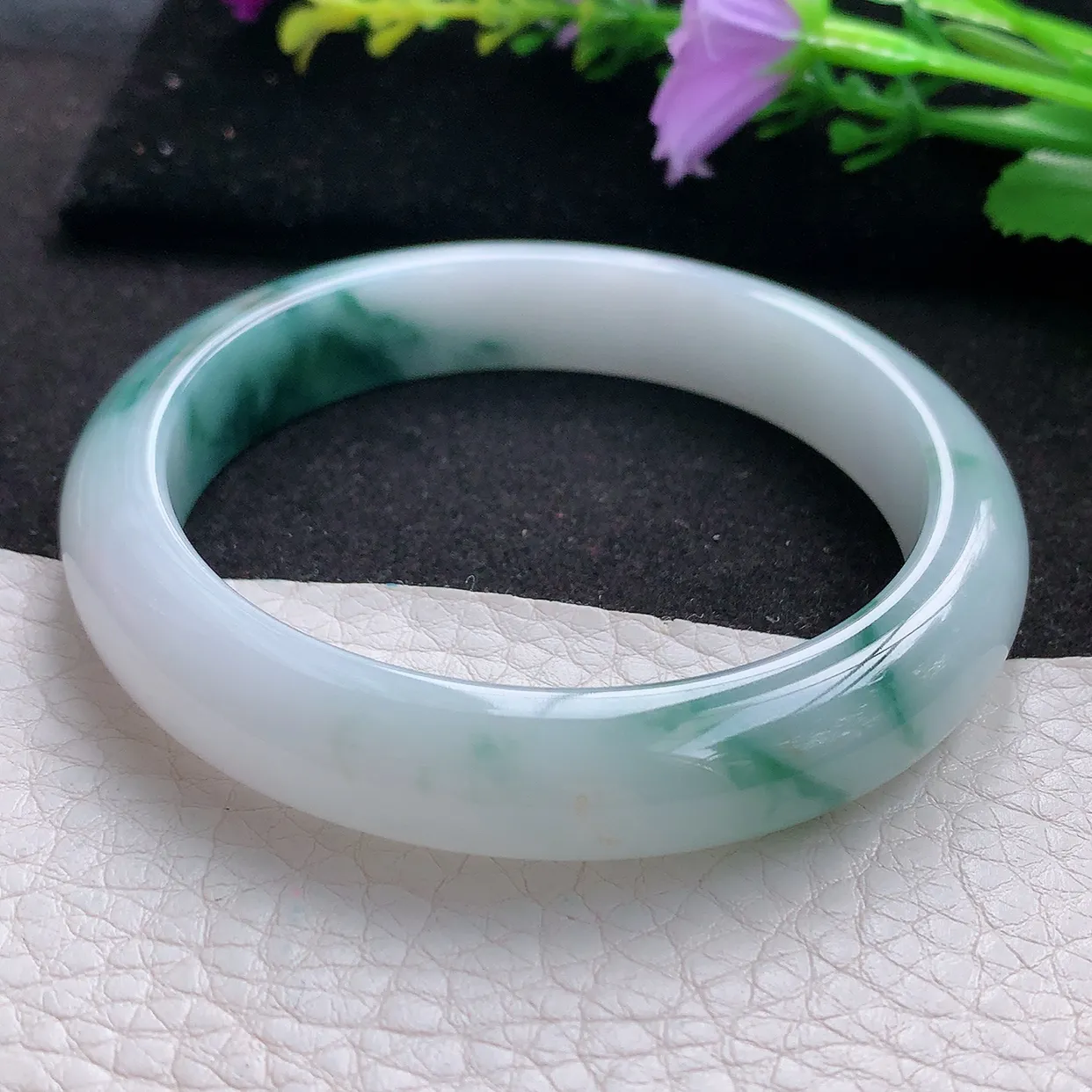 ee实拍56*11.2*7.8平安镯 天然翡翠A货飘花玉手镯水润宽边玉手环