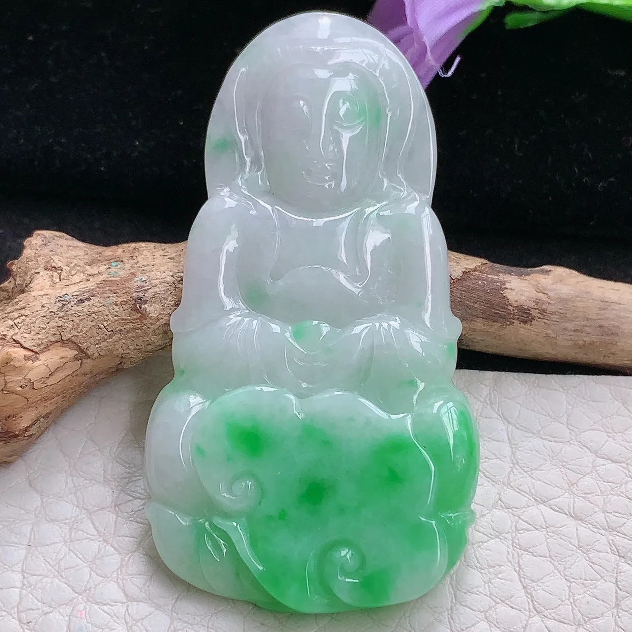 zen实拍60.2*32.5*5.5缅甸天然翡翠飘阳绿正庄观音 玉观音玉吊坠