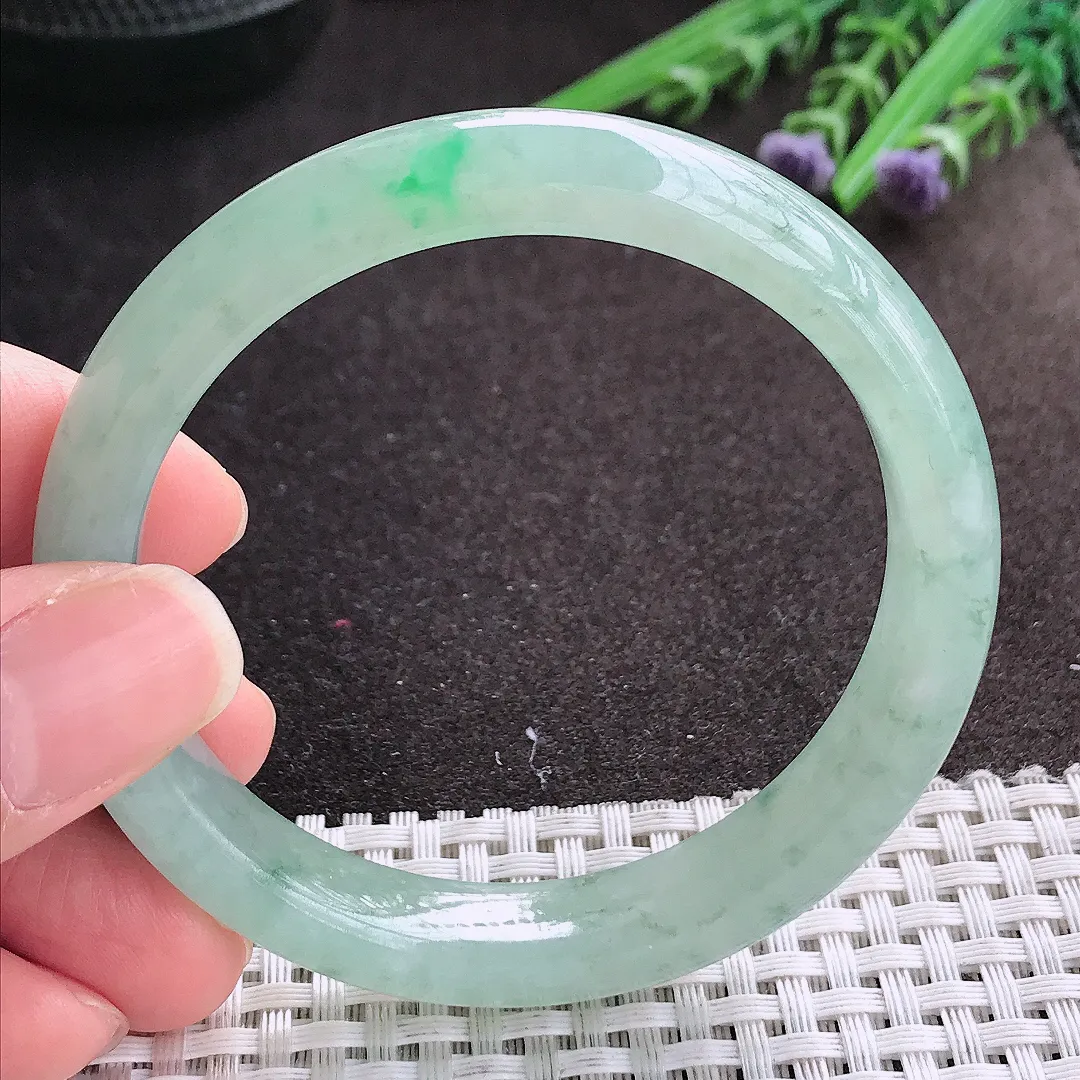 实拍A货翡翠56/11.2/7.8老坑冰润起胶冰晴飘绿手镯宽边玉镯手环