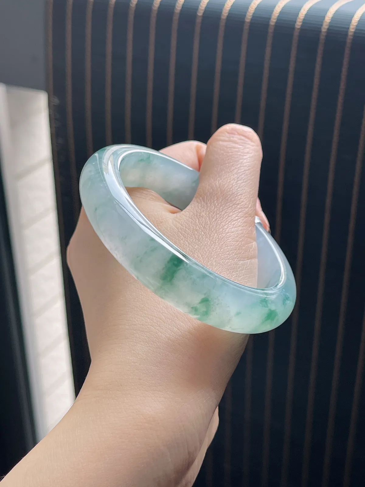 正圈57.2圈口，翡翠冰糯种飘花手镯