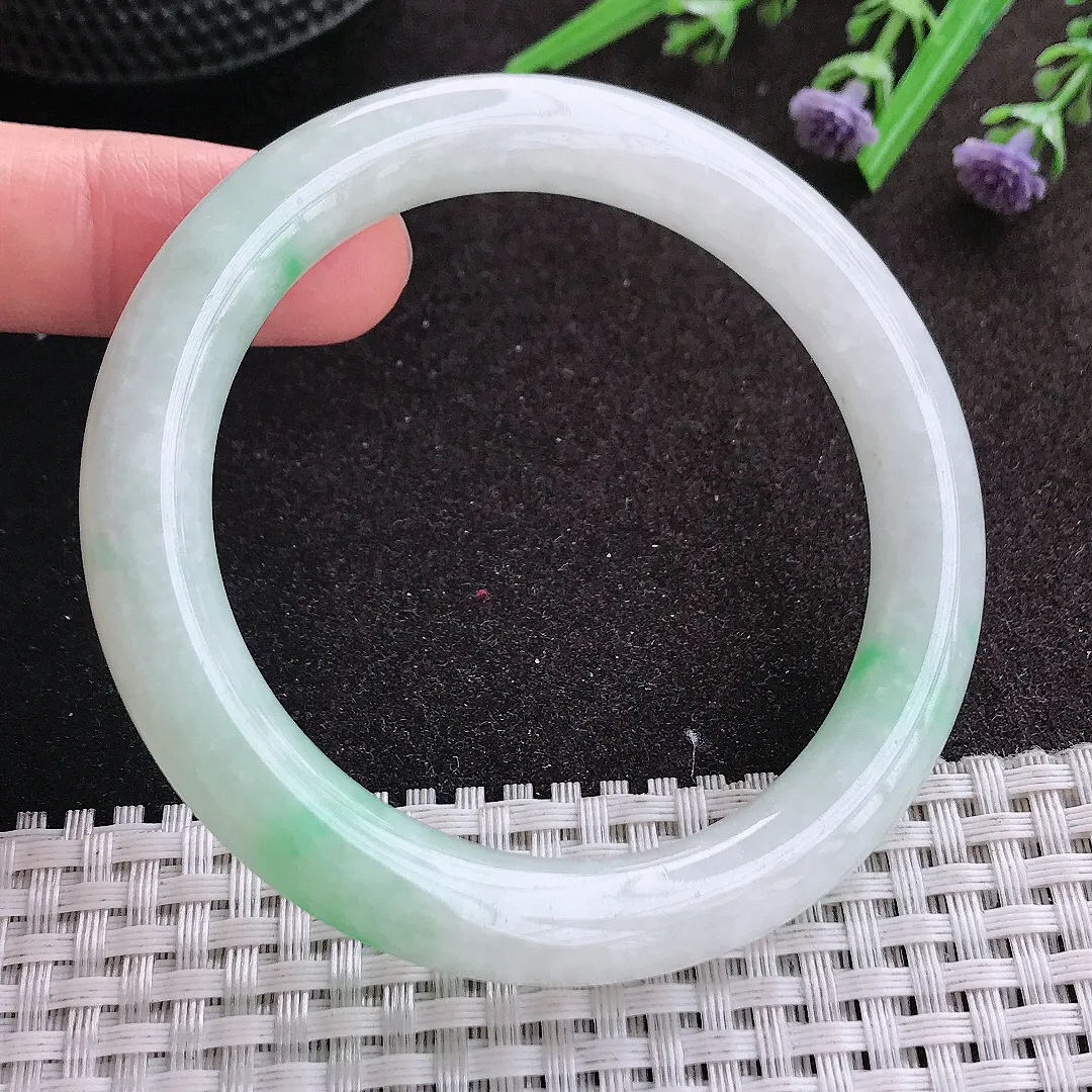 实拍A货翡翠55.5/9.6/9.8老坑精美冰润飘阳绿圆条手镯玉镯手环