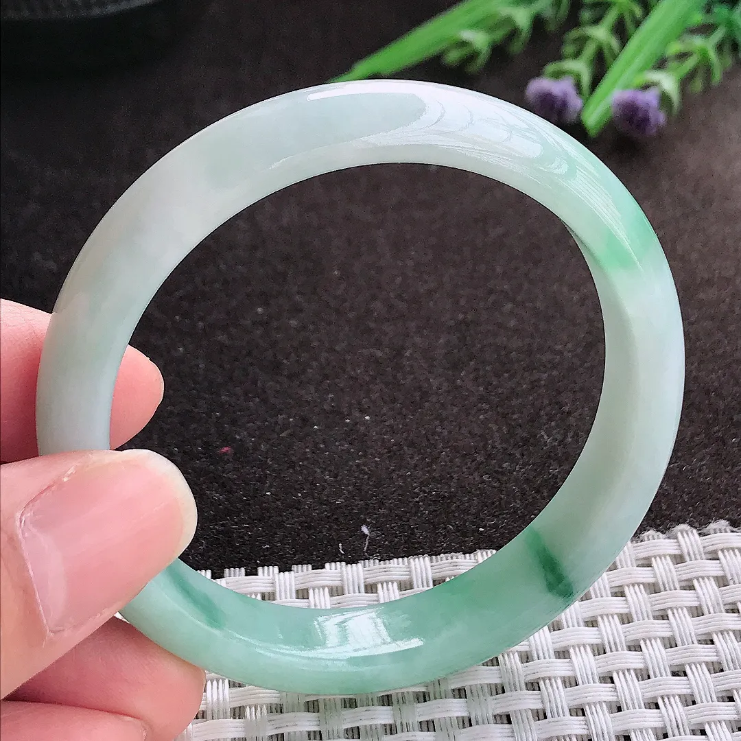 实拍A货翡翠55/12.3/7.2老坑冰润起胶飘花手镯宽边玉镯手环