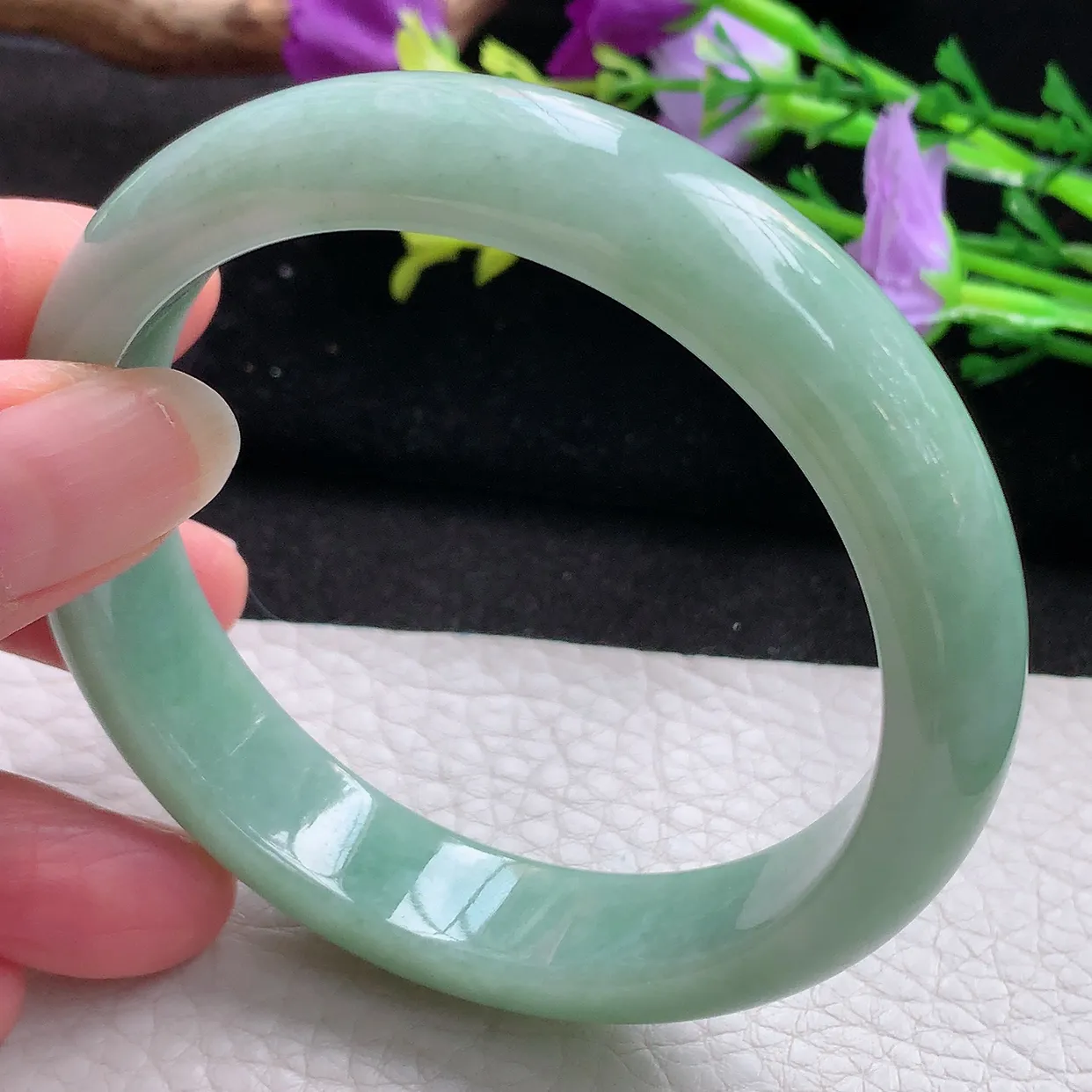 xx实拍59*13*7.8平安镯 天然翡翠A货满绿玉手镯水润宽边玉手环