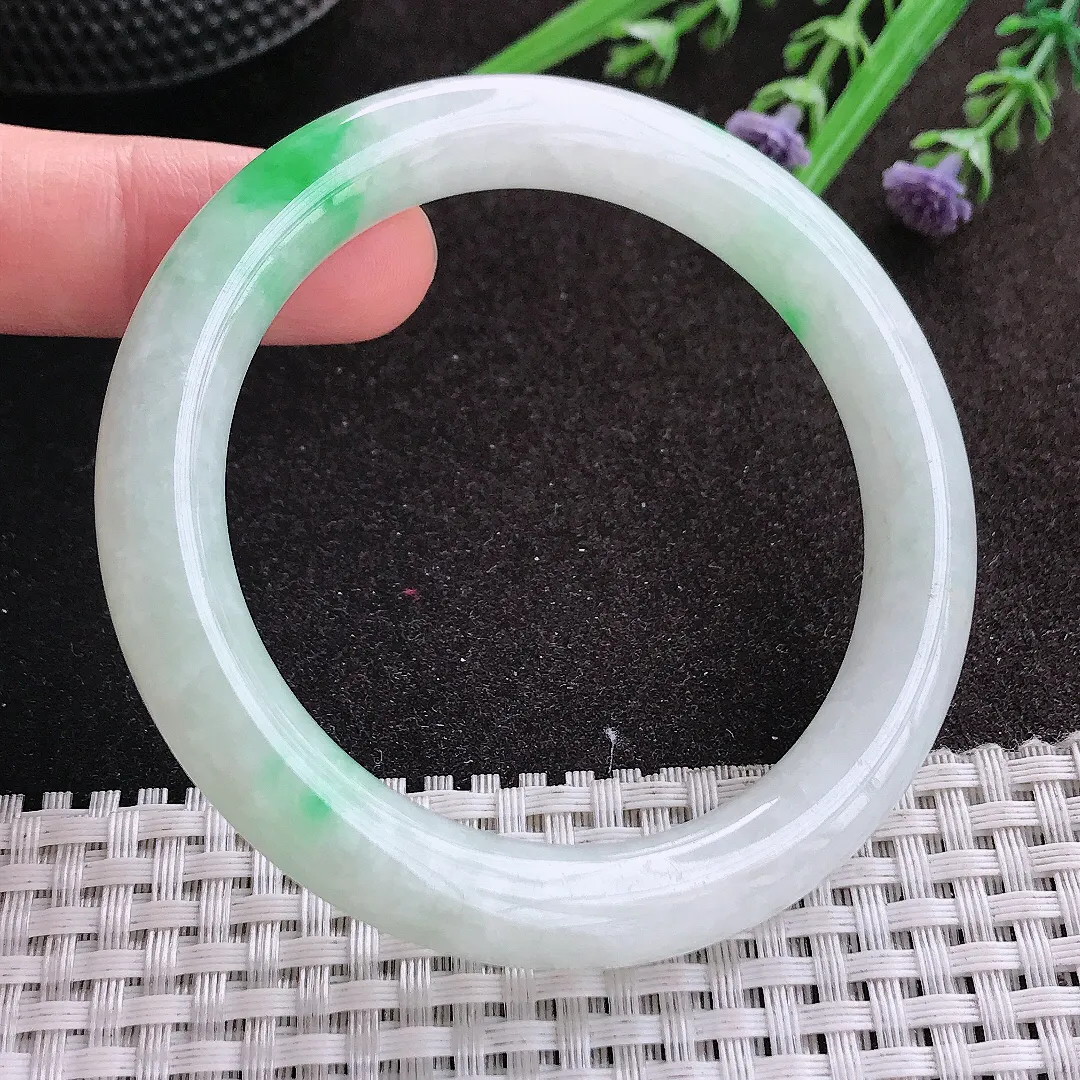 实拍A货翡翠55.5/9.6/9.8老坑精美冰润飘阳绿圆条手镯玉镯手环