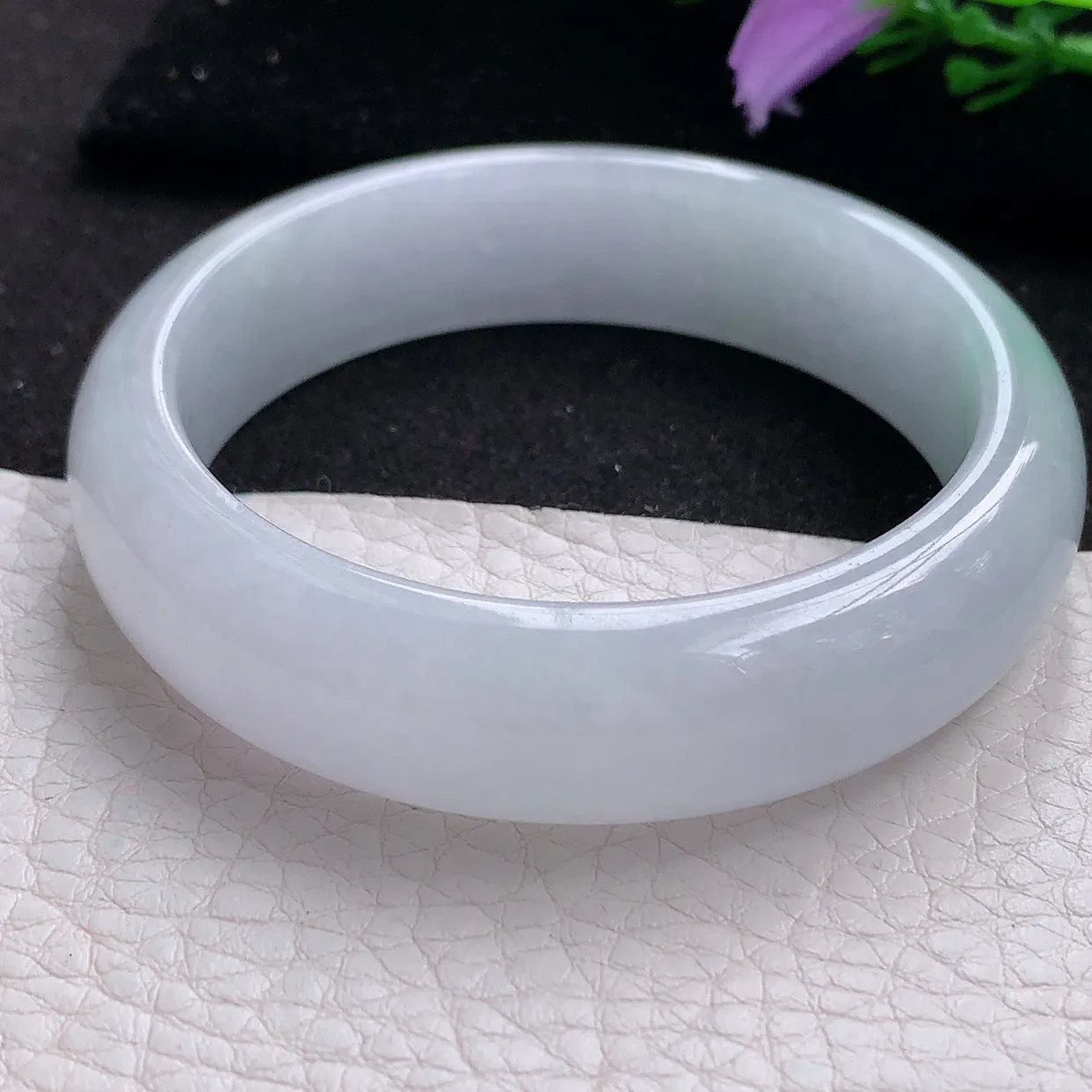 jm实拍53*14.3*7.6平安镯 天然翡翠A货飘绿玉手镯纯美宽边玉手环