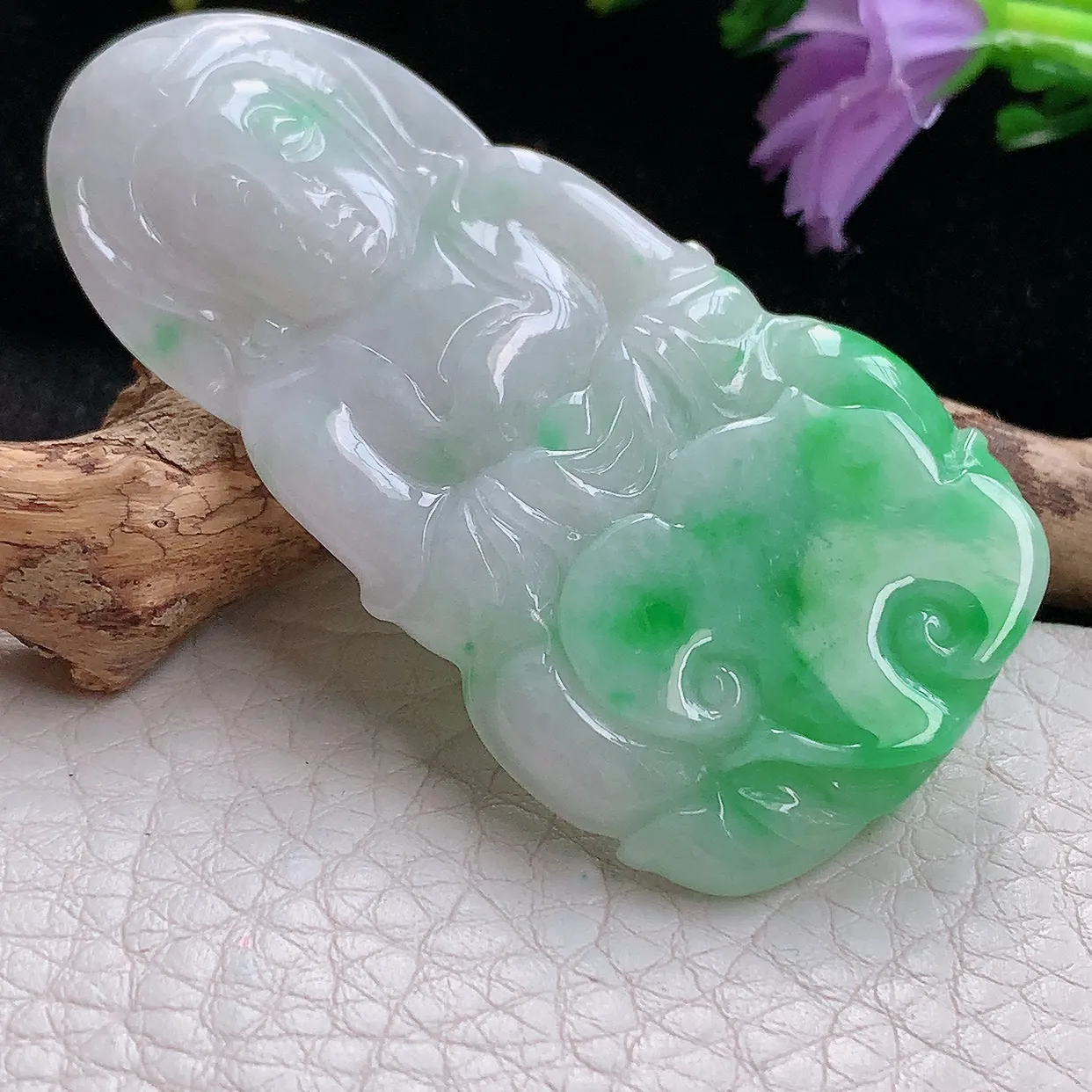 zen实拍60.2*32.5*5.5缅甸天然翡翠飘阳绿正庄观音 玉观音玉吊坠