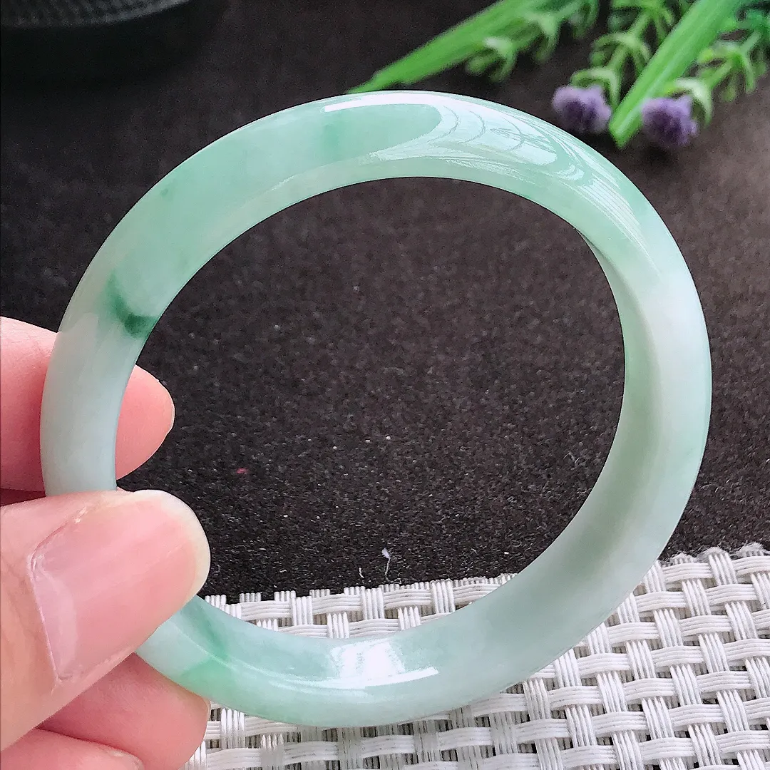 实拍A货翡翠55/12.3/7.2老坑冰润起胶飘花手镯宽边玉镯手环