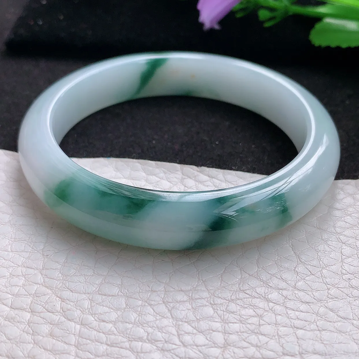 ee实拍56*11.2*7.8平安镯 天然翡翠A货飘花玉手镯水润宽边玉手环