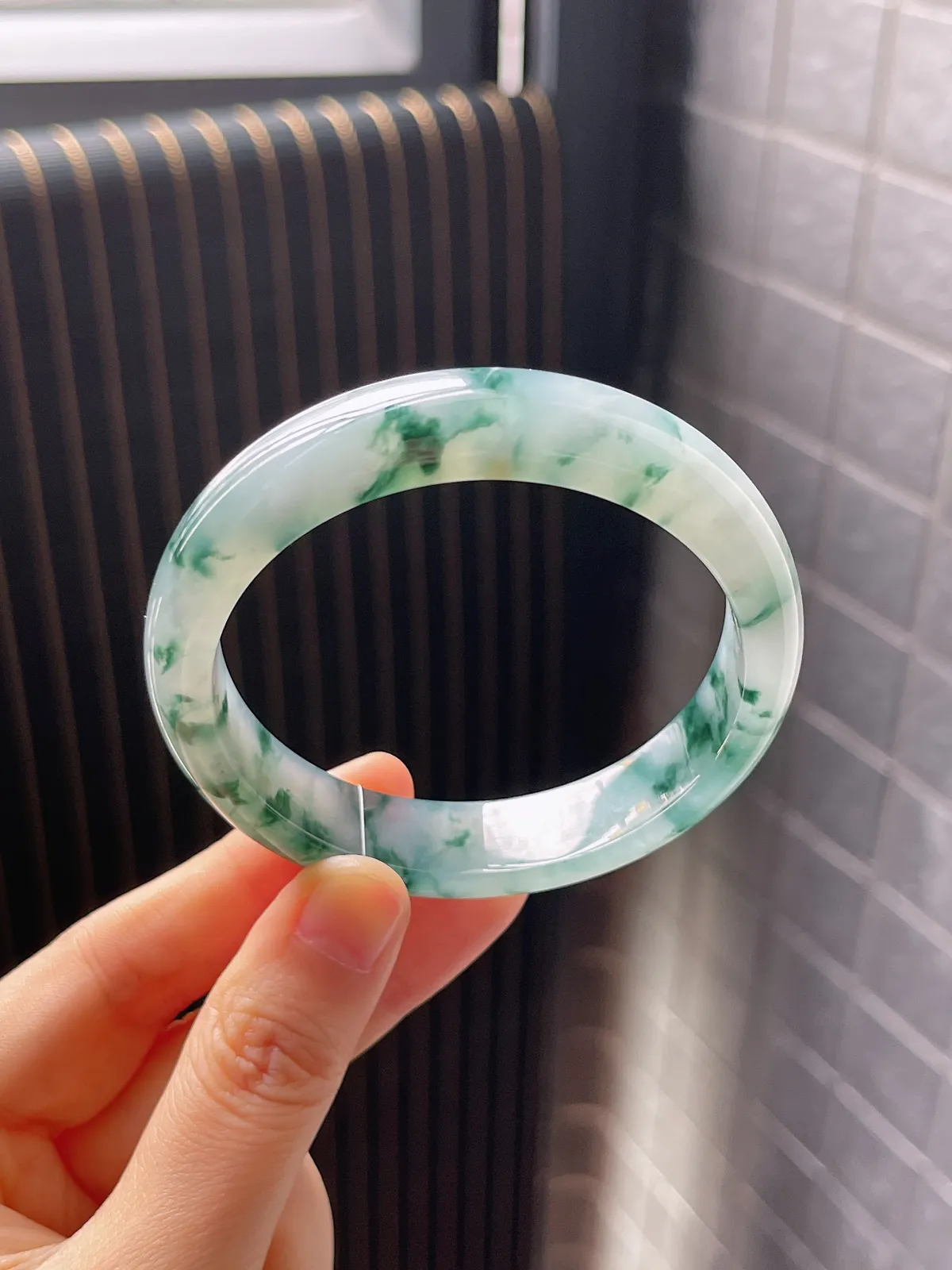 正圈55.6圈口，翡翠手镯