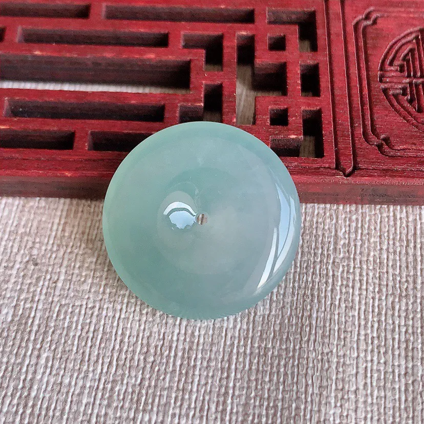 天然翡翠A货冰种晴水平安扣吊坠 尺寸24.3×5.4mm 重量7.08g 1230